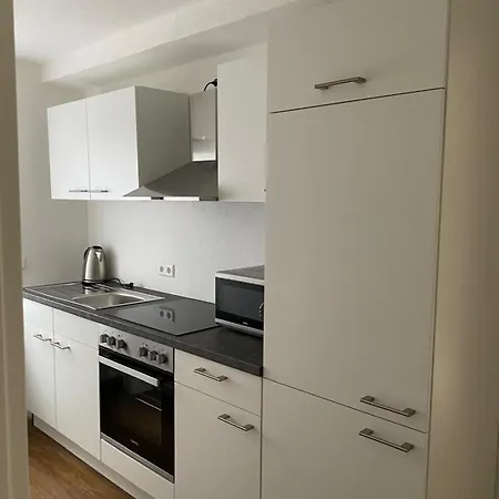 Lylina Ferienwohnung Fuer Familie Paare Monteurenzimmer Wg